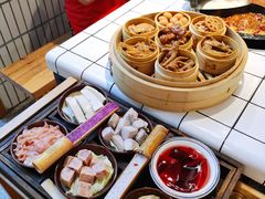 -卤校长重庆老火锅(南岗万达店)