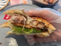 -必胜客(骡马市店)