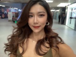 -AYO SALON