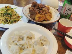 白菜黑毛猪肉馅-关东小磨东北菜(碧江广场店)