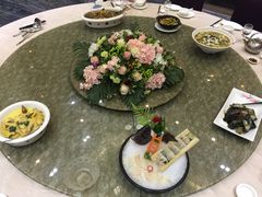-东豪园林海鲜酒家(南港路辅路店)