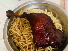 -老人和饭店(淮海中路店)