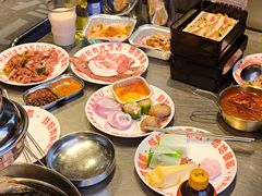 -哈哈碳都·牛肋条无限自助烤肉(台江万达店)