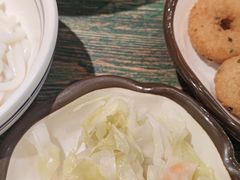 -鑫花溪牛肉米粉(东环大润发店)