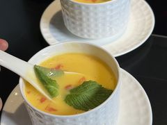 -鲜入唯煮·港式海鲜牛肉火锅(金宝街店)