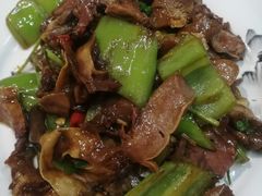 辣炒羊脸-吉同饭店(绿地·香榭丽公馆店)