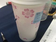 -瑞幸咖啡(万科红立方大厦店)