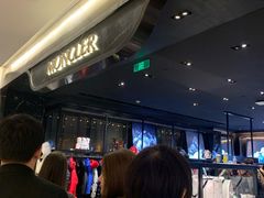 -MONCLER(北京SKP概念店)