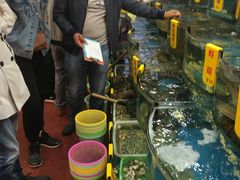 -渔中舟海鲜大排档(普陀沈家门店)