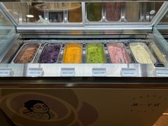 -潮一不贰·法式甜品·生日蛋糕·西式简餐(外滩店)