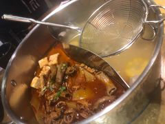 -左庭右院鲜牛肉火锅(金山万达店)
