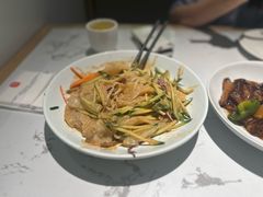 -关东小磨东北菜(漕河泾印象城店)