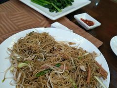 -鸿泰洋美食水会(东门中店)