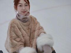 -冰纷万象滑冰场(沈阳万象城店)