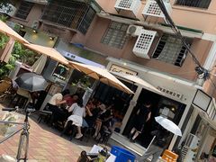 -CowCow其其·牛杂咖啡公司(六运店)