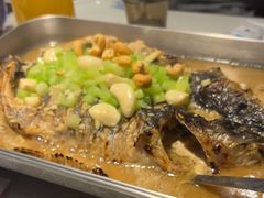 -三江源活鱼现烤(维多利摩尔城店)