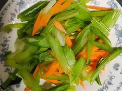 -鲸励母婴月嫂(望京店)