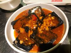 -龙巢盱眙龙虾·牛蛙·烧烤宵夜(八卦岭店)