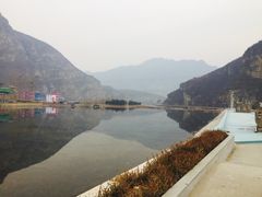 -百里峡七彩艺术小镇