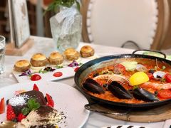 -HuaTa 花榻·花忆西葡餐厅(虹桥南丰城店)