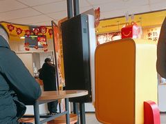 -麦当劳(玉桥中路店)