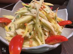 青芒沙拉-大头虾越式风味餐厅(光明广场店)