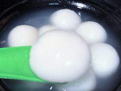 热腾腾的汤圆-MOMO冰品·生巧汤圆(红桥店)