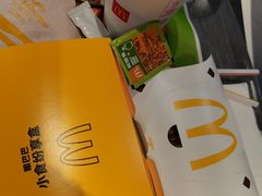 可乐-麦当劳(政通路店)