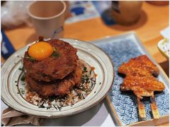 炸牛上脑汉堡肉饭-火山屋台(新街口店)