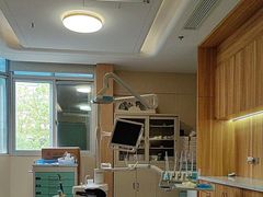 -上海仁爱医院口腔科 · 种植