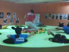 -好玩工厂密室·鹅鸭杀·桌游拼豆电玩