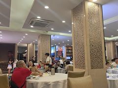 -粤盛海鲜平价店(洛溪食街店)