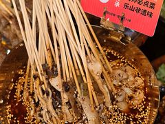 -何师烧烤Pro ·江湖川菜·小龙虾·精酿啤酒(太古里旗舰店)