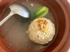 蟹粉狮子头-上海年代·浙菜家烧·小海鲜(水上东路店)