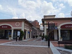 -佛罗伦萨小镇广佛名品奥特莱斯(疏港路店)