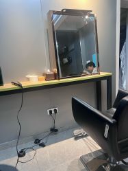 -G.O.T salon