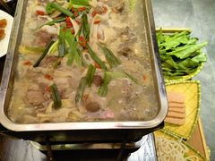 -聚汇三少·龙虾·中餐厅(莫邪路新天地店)