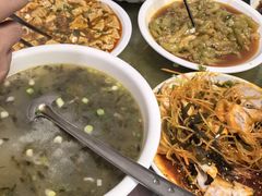 -曾氏肥肠馆(凯瑞雅居店)