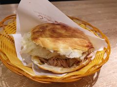 -焦记老潼关肉夹馍(东五路店)