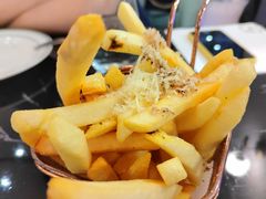 时令沙拉及薯条-1981牛排西餐厅(海信店)