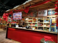 -老滇山寨•云南特色菜•地方菜•民族风情歌舞表演(金碧店)