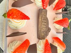 -圣丰索菲特·2 On 988 Café 自助餐厅