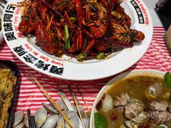 -金陵大勇烧烤·小龙虾·海鲜大咖(竹山路店)