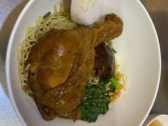 -亚明蟹肉面特大虾饺(สีลม)