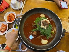 土豆排骨火锅-喇喇排骨火锅·传统韩式脊骨汤(望京西园总店)