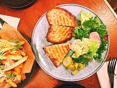 超级牛肉帕尼尼-O'mills Sourdough Bakery&Bistro(永嘉路店)