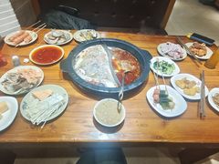 -火云天重庆火锅自助(中山路店)