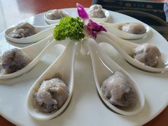 -蓝鲸大酒店旋转餐厅