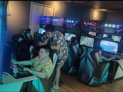 -涨巢·潮玩水疗局