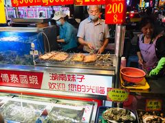-六合夜市
